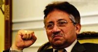 Musharraf told to cooperate in Bhutto probe