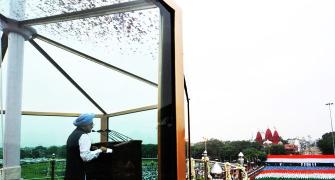 I-Day PHOTOS: Sectarian ideologies need to stopped, says PM