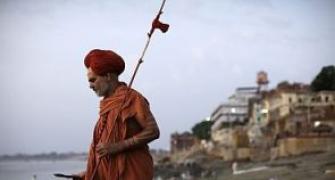 Defiant VHP to go ahead with its Ayodhya yatra