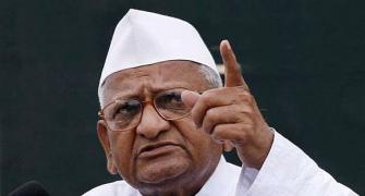 Lokpal Bill: Anna cries betrayal, Opposition sees red