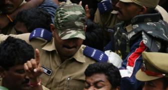 Give up agitation: Cong appeals to people of Seemandhra