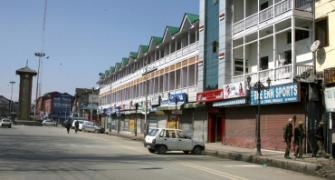 Strike hits normal life in Kashmir Valley