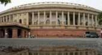 Uproar in Lok Sabha over 'neglect' of Hindi in UPSC exams