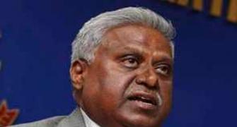 CBI director challenges Vahanvati's claim in coal-gate