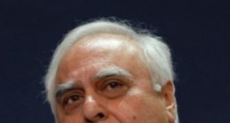 Why Kapil Sibal gave Rs 5-lakh cheque to Tehelka