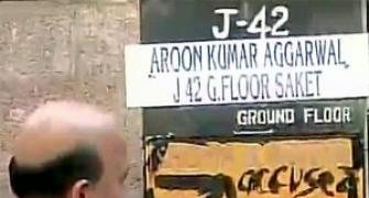 FIR against BJP's Vijay Jolly for defacing Shoma Chaudhury's nameplate