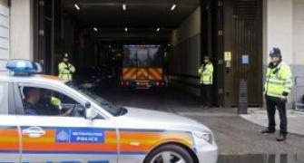 Scotland Yard foils Islamist terror plot with 4 arrests
