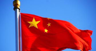 China orders Tibetan Buddhist monasteries to display Chinese flag