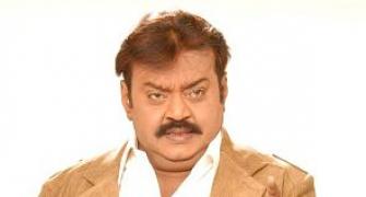 Vijayakanth expels partymen who wanted alliance with DMK