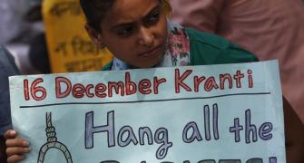 Delhi gang rape: SC stays execution of 2 convicts