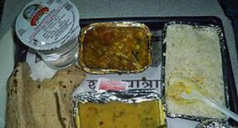Railways fine IRCTC for 'bad food'