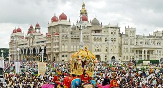 Karnataka not to interfere in Mysore royals' festivities