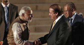 Pakistan PM greets Modi on Independence Day