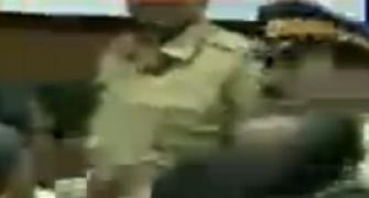 Shiv Sena workers disrupt Pak band's press conference