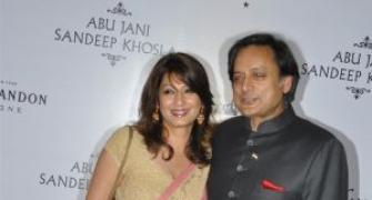 Kerala Cong leaders attempted Sunanda-Tharoor patch up