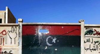 India asks its nationals to leave Libya