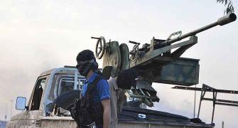 Militants abandoning Al Qaeda to join ISIS: Report
