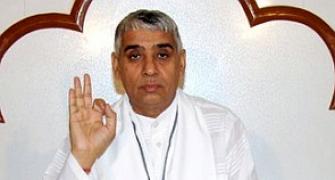 Haryana: 'Unwell' Godman Rampal refuses to appear in court