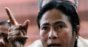 Mamata dares Centre to impose President's rule, arrest her