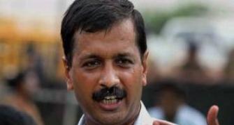 Kejriwal asks LG to call all-party meeting on Delhi govt formation