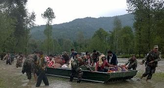 Over 100 dead, 2600 villages submerged as floods ravage Kashmir