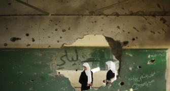 PHOTOS: Gaza children return to school after 50-day war