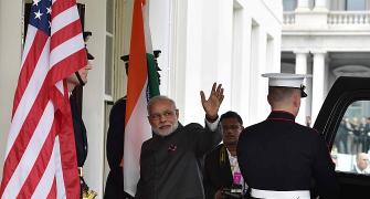 Modi holds crucial talks with Obama at White House