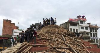 7.9 scale Nepal quake triggers major tremors in India