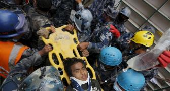 15-year-old pulled alive from rubble 5 days after Nepal quake