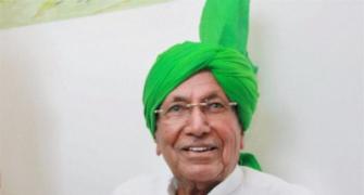 JBT scam: SC upholds jail term of Chautala and his son