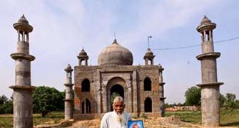 Retired post office clerk builds his own 'Taj Mahal'