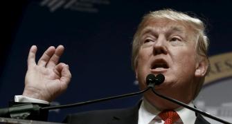 Trump urges 'complete shutdown' on Muslims entering US