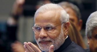 Currency scrap: BJP hails Modi, but Congress calls him Tughlaq