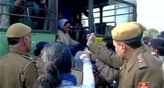 Police drag priests, women protesting Delhi church attacks into buses