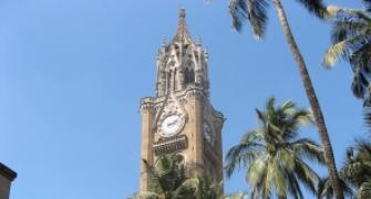 Mumbai Univ VC told to stop coming to work