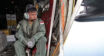 AirAsia crash: Search teams find four large objects