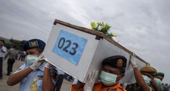 Another body, 5th large object found from AirAsia wreckage site