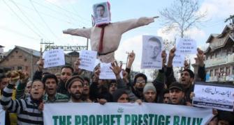 Charlie Hebdo protests spread from Pakistan to Kashmir