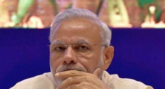 PM Modi calls Cabinet meet to discuss demonetisation