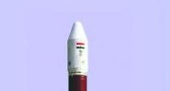 India launches heaviest commercial space mission ever