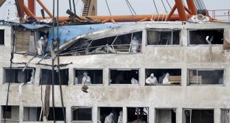 Death toll in China ship tragedy climbs to 434