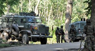 Kashmir: 2 militants, 1 civilian killed in encounter in Kulgam