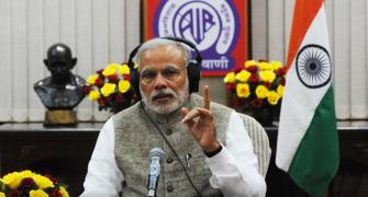Congress says ban PM's 'Mann ki Baat' till Bihar polls, EC disagrees