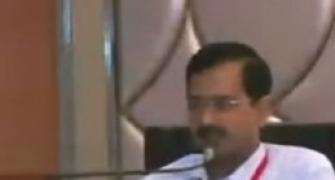 When whole Delhi was with us, some friends backstabbed: Kejriwal