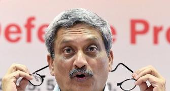 Chopper deal: Parrikar to place facts in Parliament on May 4