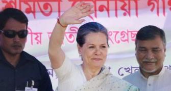Sonia back in the driver's seat as Congress goes off track