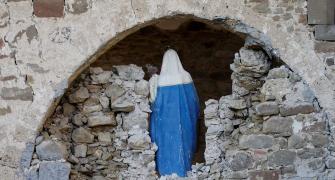 PHOTOS: Faith in ruins after Italy's quake