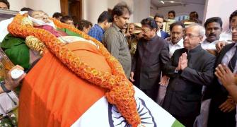 PHOTOS: Prez, PM, others pay tributes to Jayalalithaa