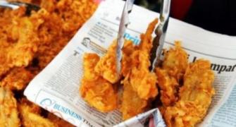 Food packed in newspapers slowly poisoning Indians