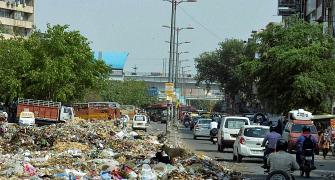 Delhi sanitation workers call off strike; MCDs to pay wages in 2 days